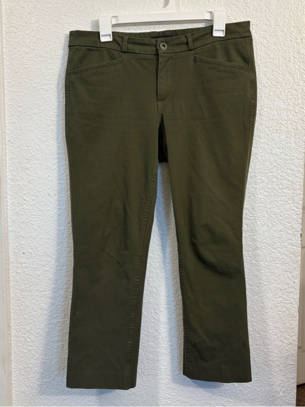 BANANA REPUBLIC Women's Cropped Pants Size 8 Olive Green Stretch Slim Ankle